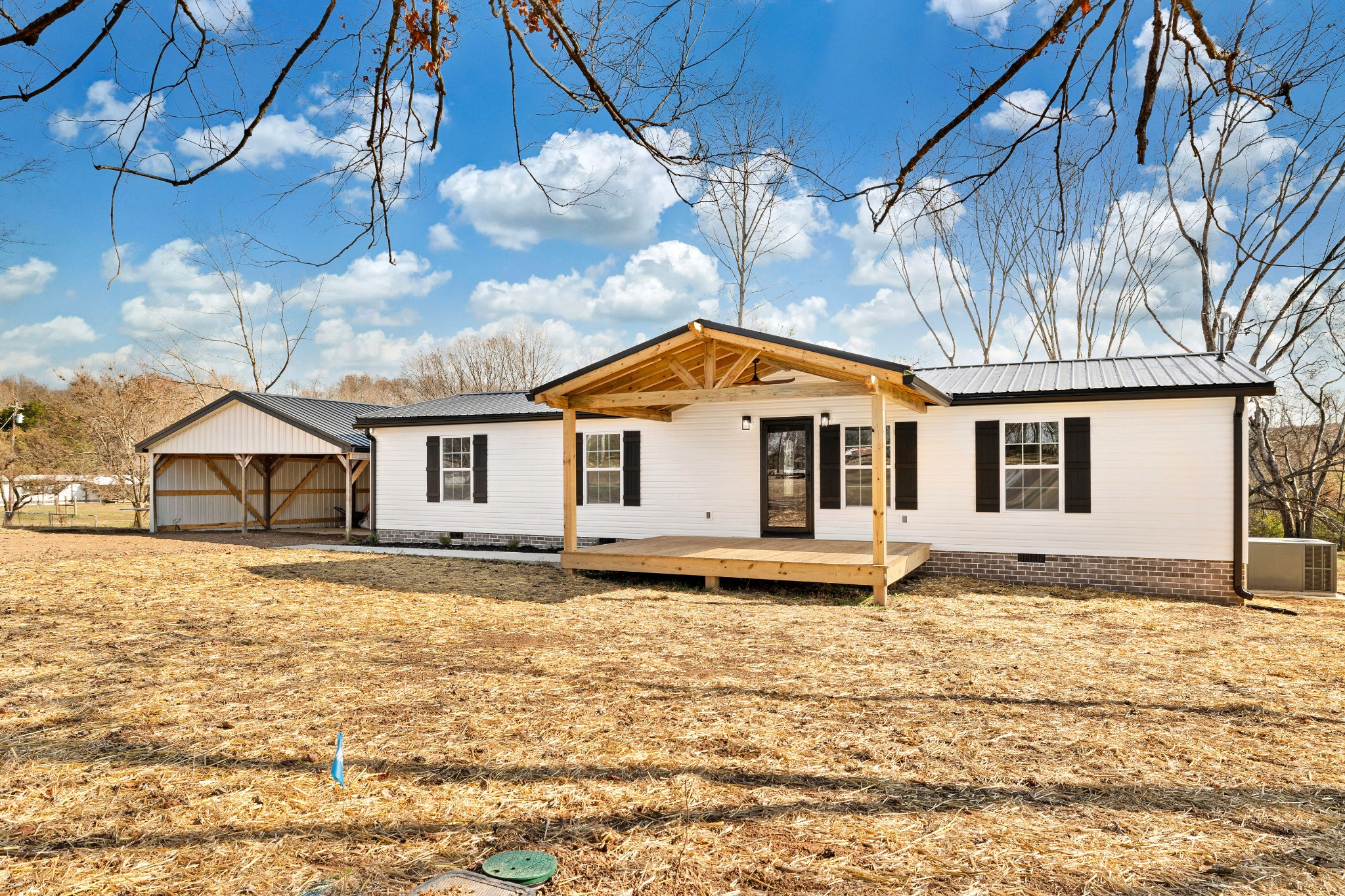 462 Circle Drive Prospect, TN 38477 - Photo 2 of 29