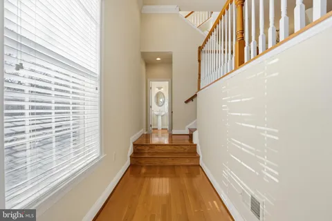 $999,990 | 8015 Reserve Way, Vienna, VA 22182