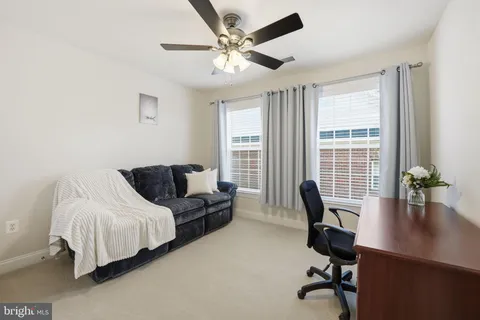 $999,990 | 8015 Reserve Way, Vienna, VA 22182