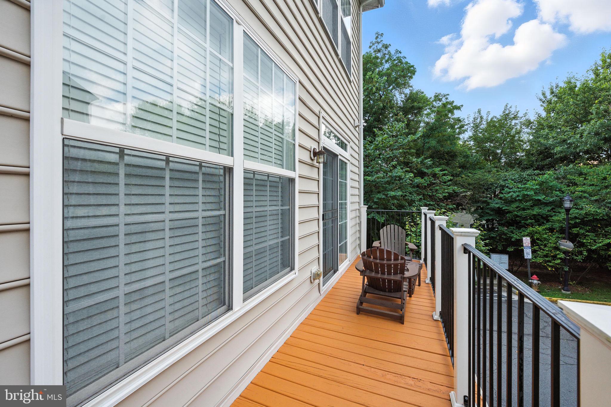 8015 Reserve Way Vienna, VA 22182 - Photo 7 of 59 private back deck