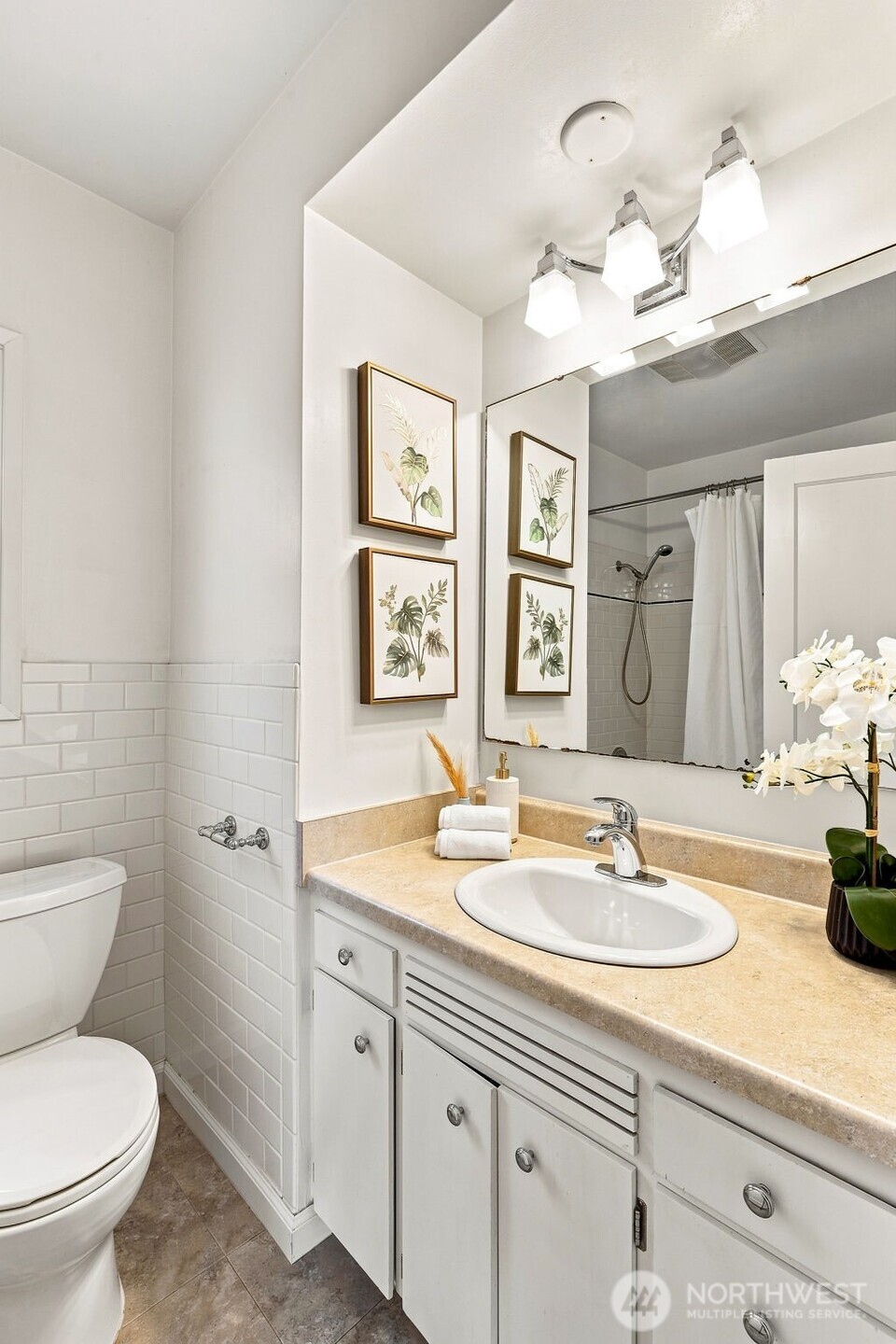 1116 North 76th Street Seattle, WA 98103 - Photo 9 of 29 Gallery Image 9