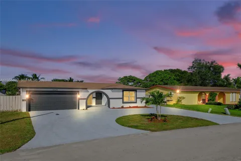 $615,000 | 8649 Long Acre Drive, Miramar, FL 33025