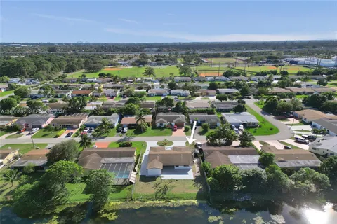 $615,000 | 8649 Long Acre Drive, Miramar, FL 33025