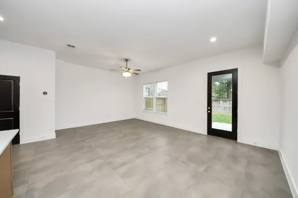 $279,999 | 954 Junell Street, Unit A, Houston, TX 77088