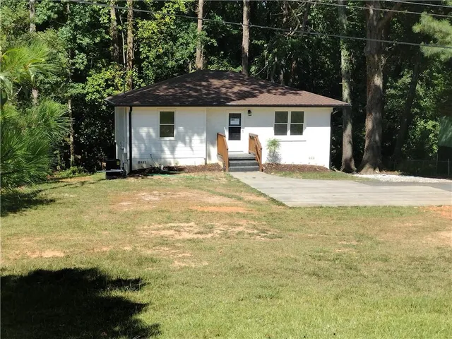 $479,900 | 3543 South Cobb Drive Southeast, Smyrna, GA 30080