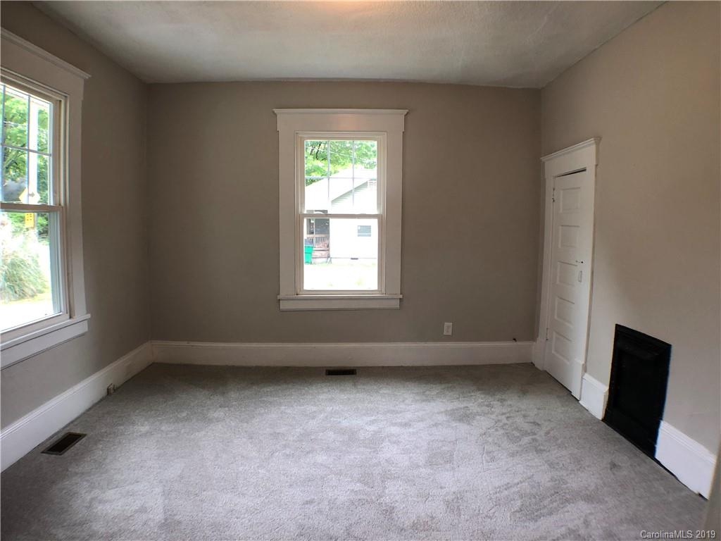 4604 Hovis Road Charlotte, NC 28208 - Photo 12 of 19