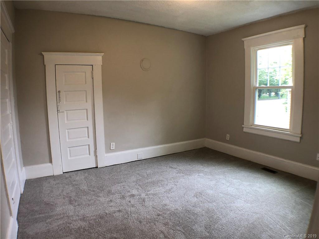 4604 Hovis Road Charlotte, NC 28208 - Photo 14 of 19