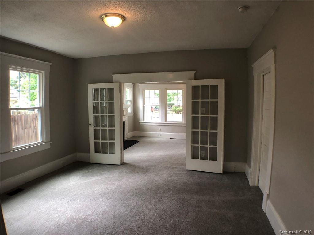 4604 Hovis Road Charlotte, NC 28208 - Photo 3 of 19