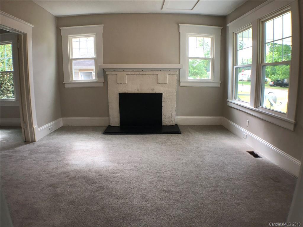 4604 Hovis Road Charlotte, NC 28208 - Photo 4 of 19