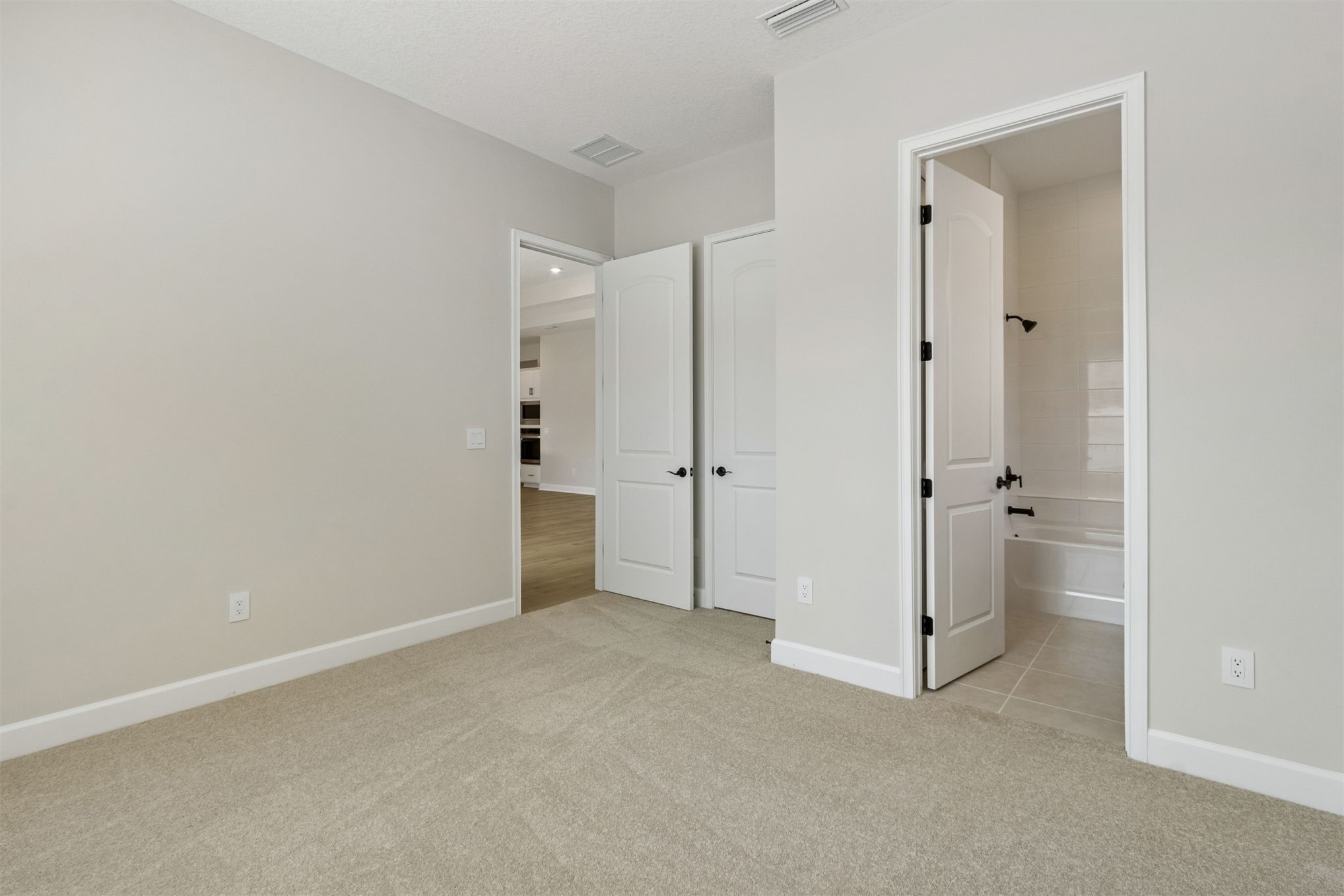 85228 Sandy Rdg Loop Yulee, FL 32097 - Photo 16 of 24 wooden floor and closet in a room