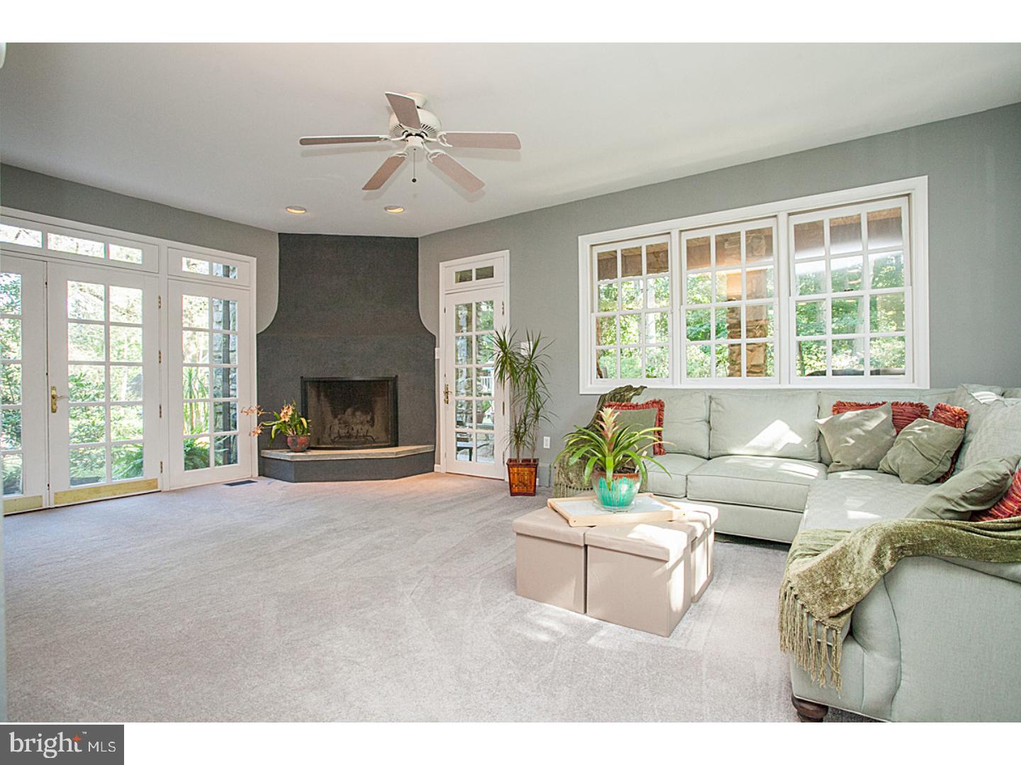 1387 Gilbert Road Abington, PA 19046 - Photo 8 of 25