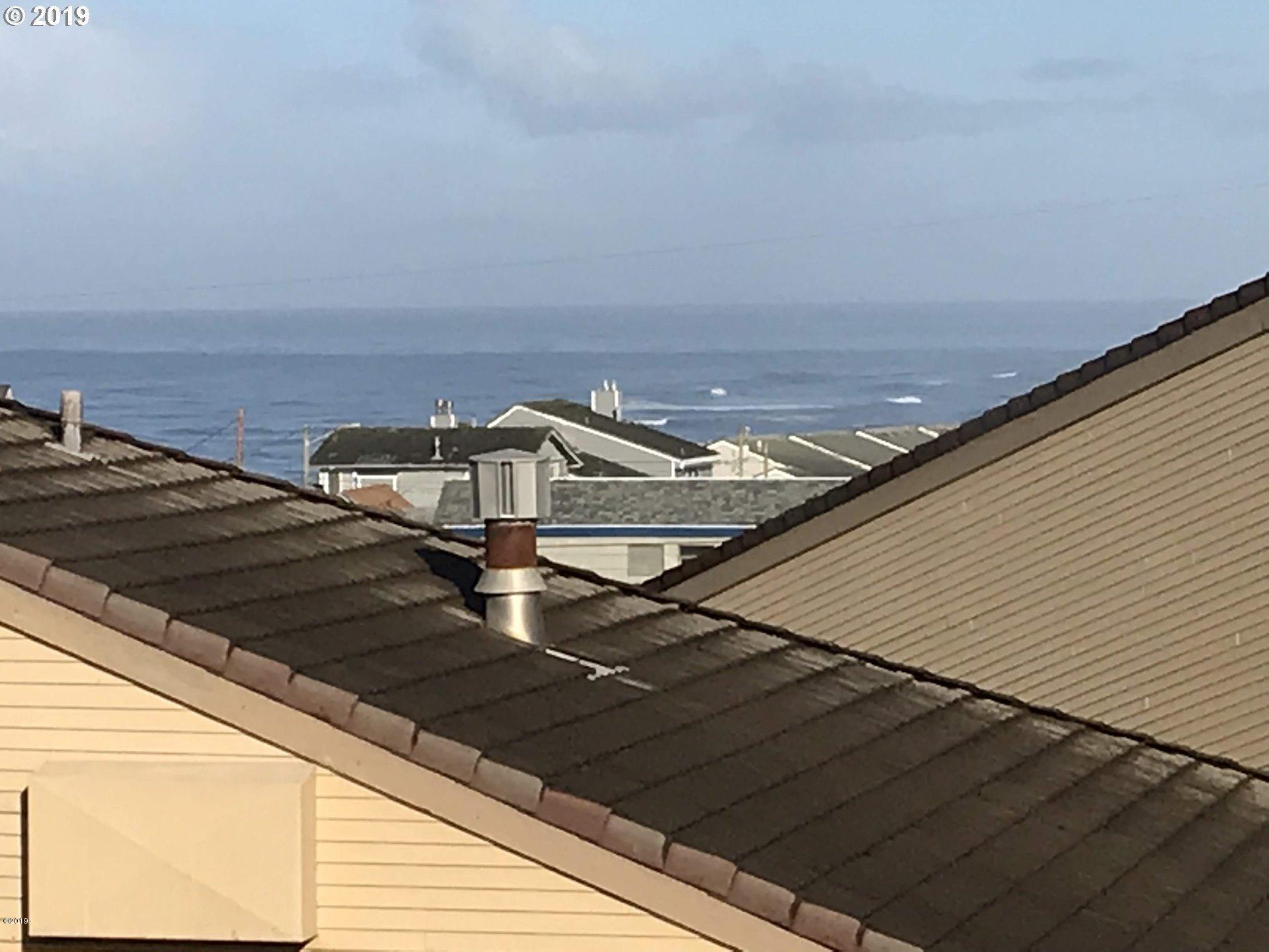 545 Southwest Fleet Avenue Lincoln City, OR 97367 - Photo 26 of 31 19440387-26