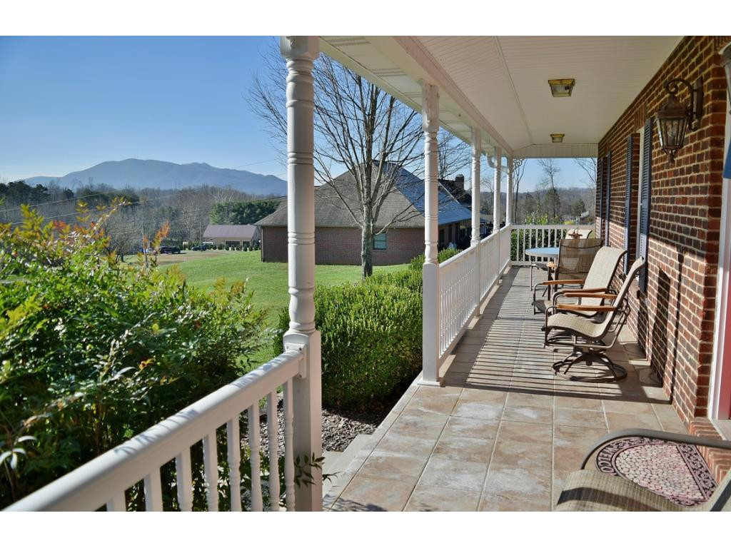 2179 Dave Buck Road Johnson City, TN 37601 - Photo 8 of 36 Photo 8