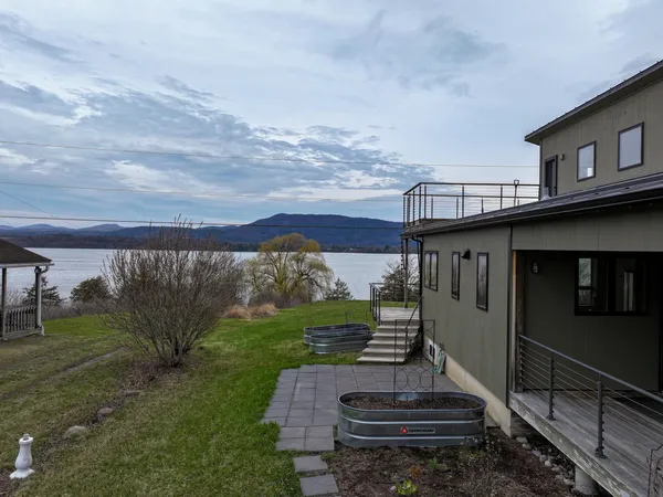 $865,000 | 1842 Lake Street, Bridport, VT 05734