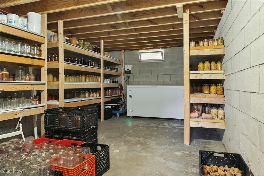 8057 Spencer Road Homerville, OH 44235 - Photo 15 of 36 Gallery Image 15