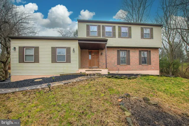 $690,000 | 202 Baltimore Pike, Chadds Ford, PA 19317