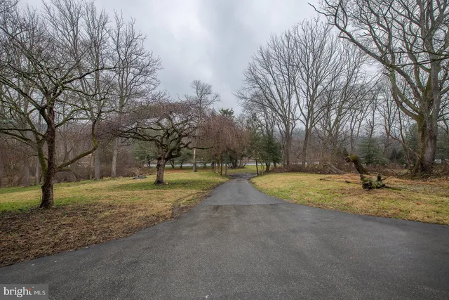 $690,000 | 202 Baltimore Pike, Chadds Ford, PA 19317