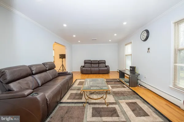 $690,000 | 202 Baltimore Pike, Chadds Ford, PA 19317