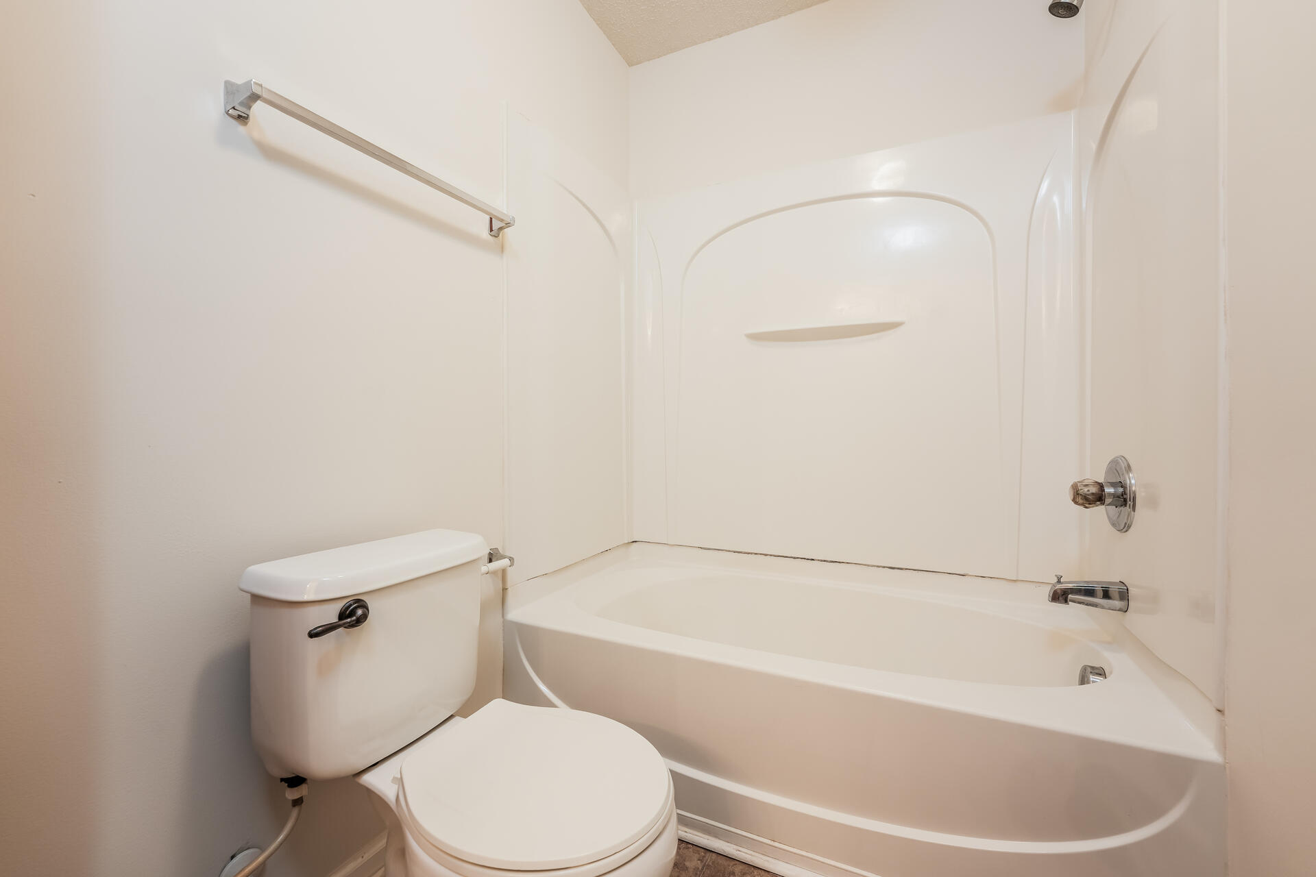 1296 River Rock Road Hanahan, SC 29410 - Photo 14 of 21 listing_13