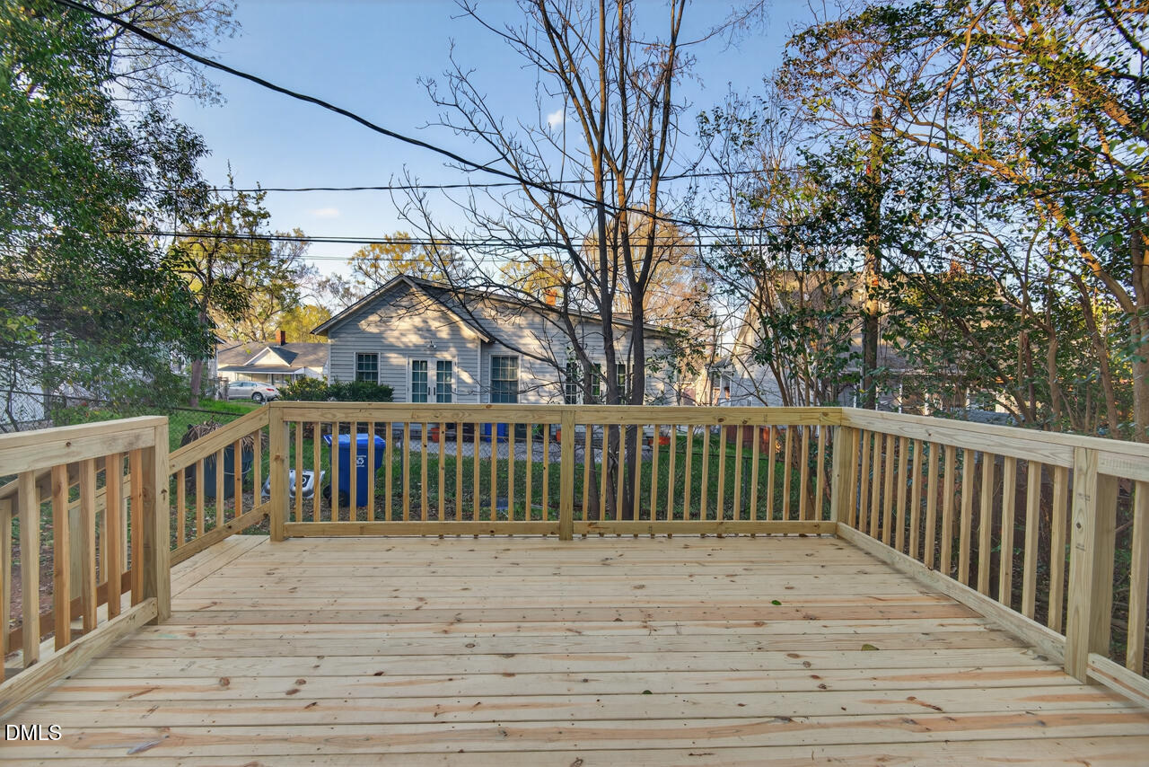 1107 Franklin Street Durham, NC 27701 - Photo 18 of 21 34
