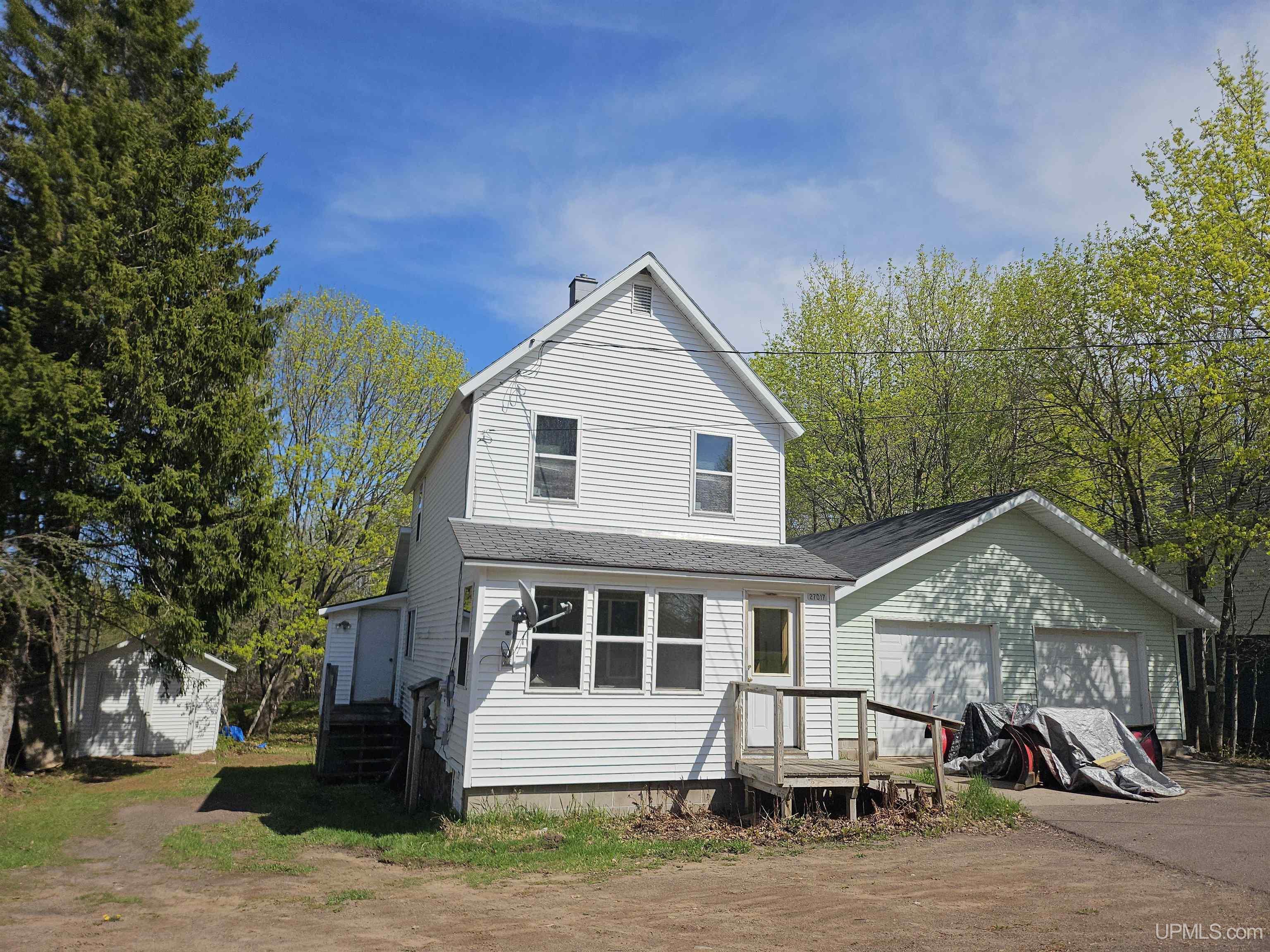 27017 Number 4 Road Calumet, MI 49913 - Photo 2 of 18