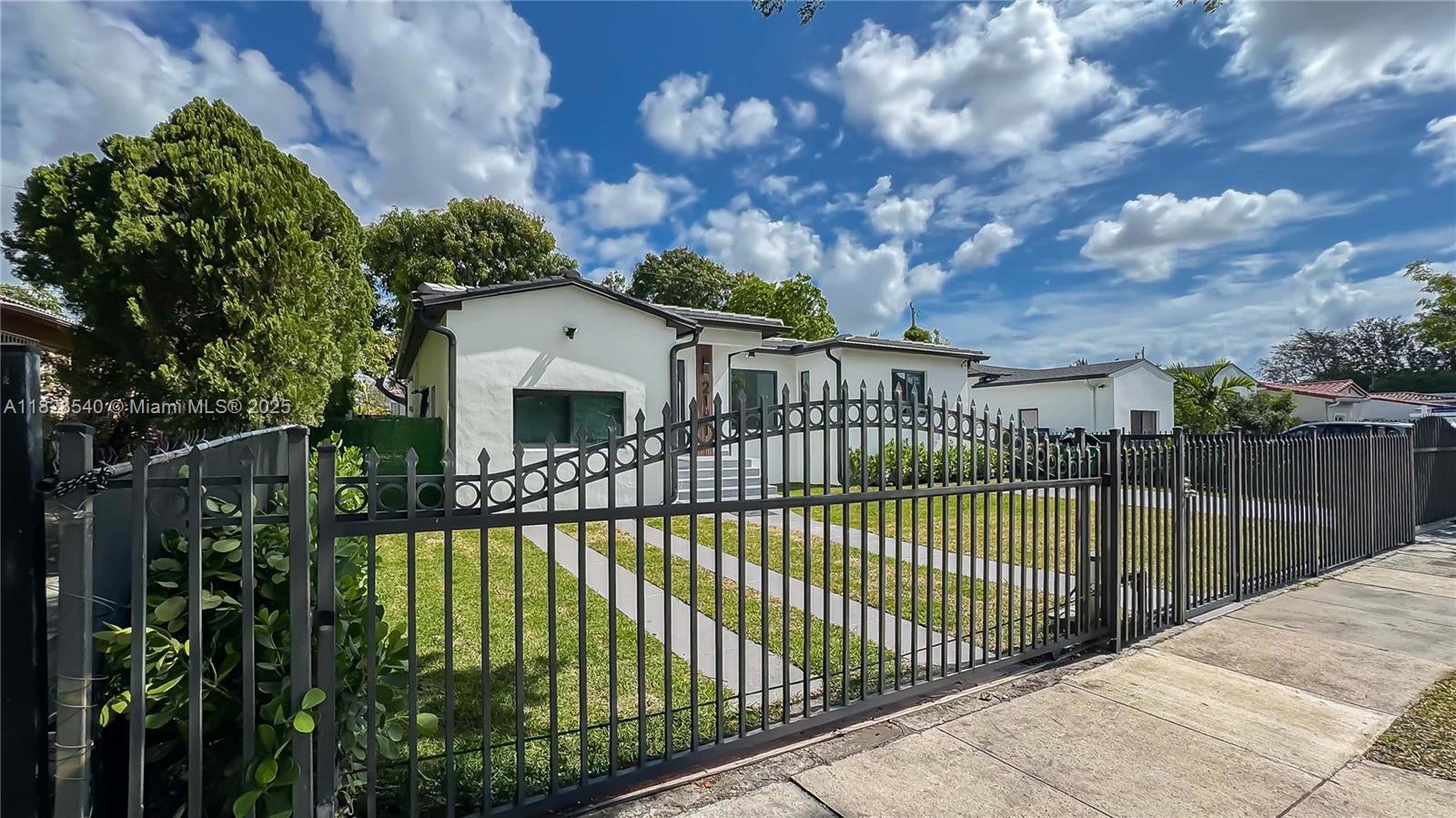 2181 Southwest 20th Street Miami, FL 33145 - Photo 32 of 42 Gallery Image 32