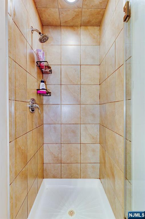 314 Federal Hill Road, Unit 314 Pompton Lakes, NJ 07442 - Photo 22 of 29