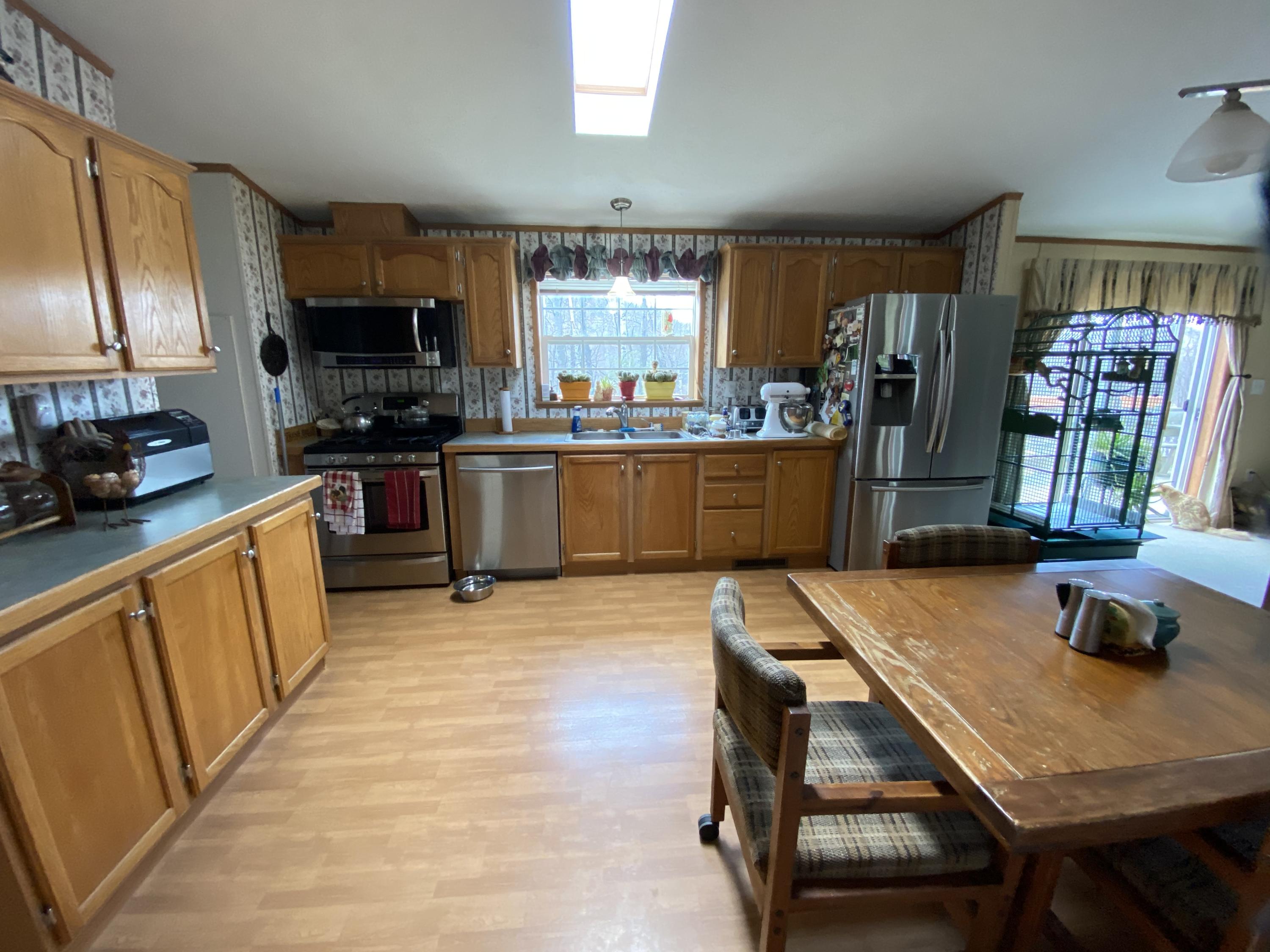 89 Spring Street Dixfield, ME 04224 - Photo 12 of 42 IMG-0803