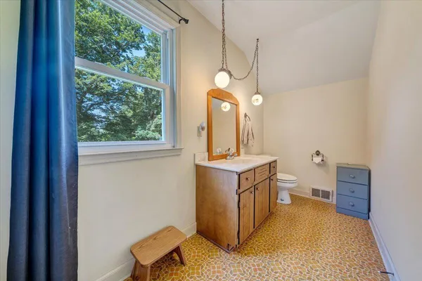 $550,000 | 404 Robin Ridge Road, Rocky Mount, VA 24151