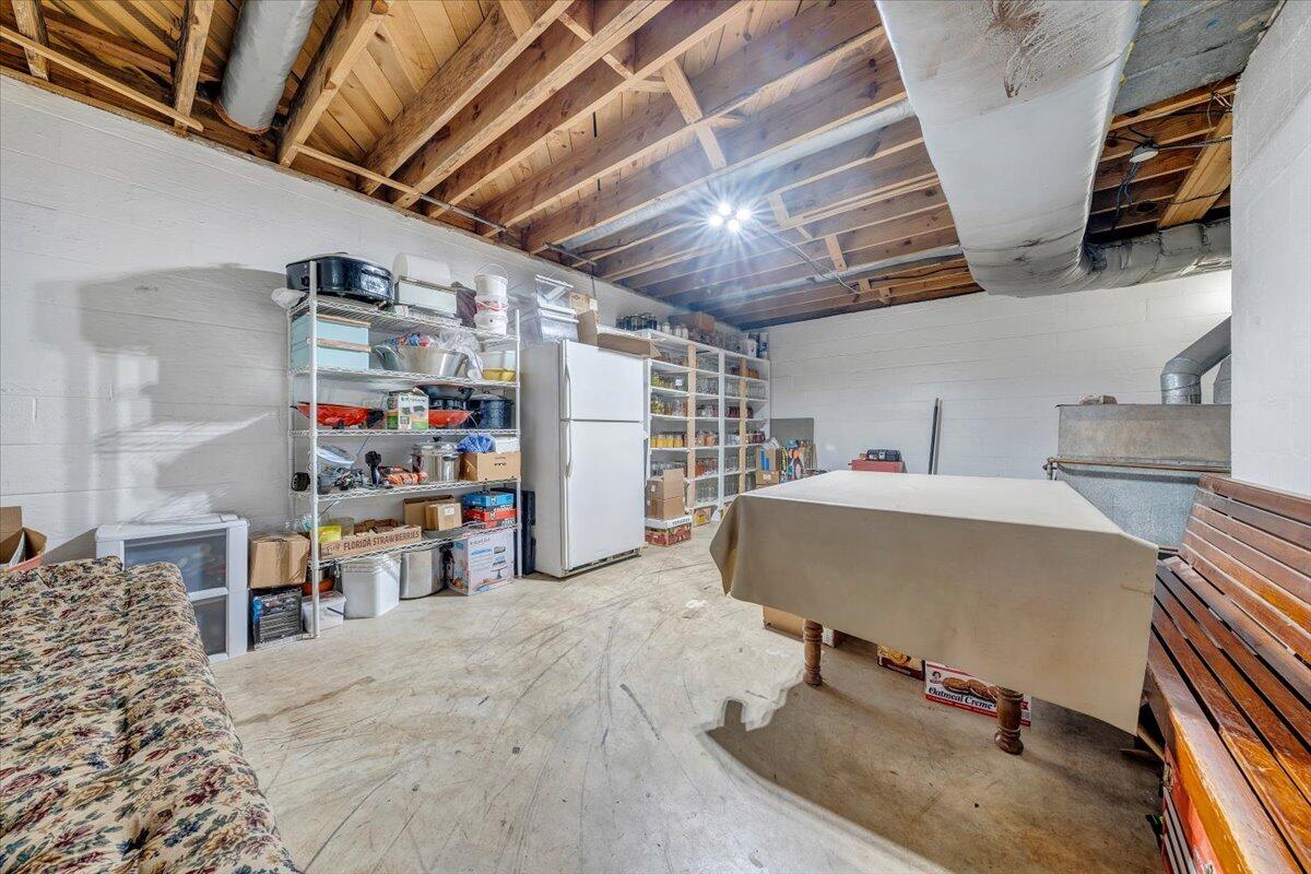 404 Robin Ridge Road Rocky Mount, VA 24151 - Photo 39 of 56 30-MIB05466