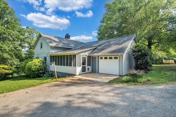 $550,000 | 404 Robin Ridge Road, Rocky Mount, VA 24151