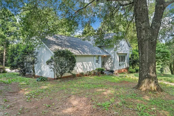 $550,000 | 404 Robin Ridge Road, Rocky Mount, VA 24151