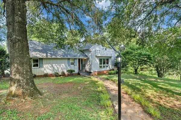 $550,000 | 404 Robin Ridge Road, Rocky Mount, VA 24151