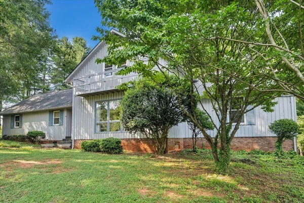 $550,000 | 404 Robin Ridge Road, Rocky Mount, VA 24151
