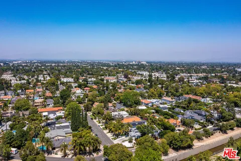 $875,000 | 15144 Morrison Street, Sherman Oaks, CA 91403