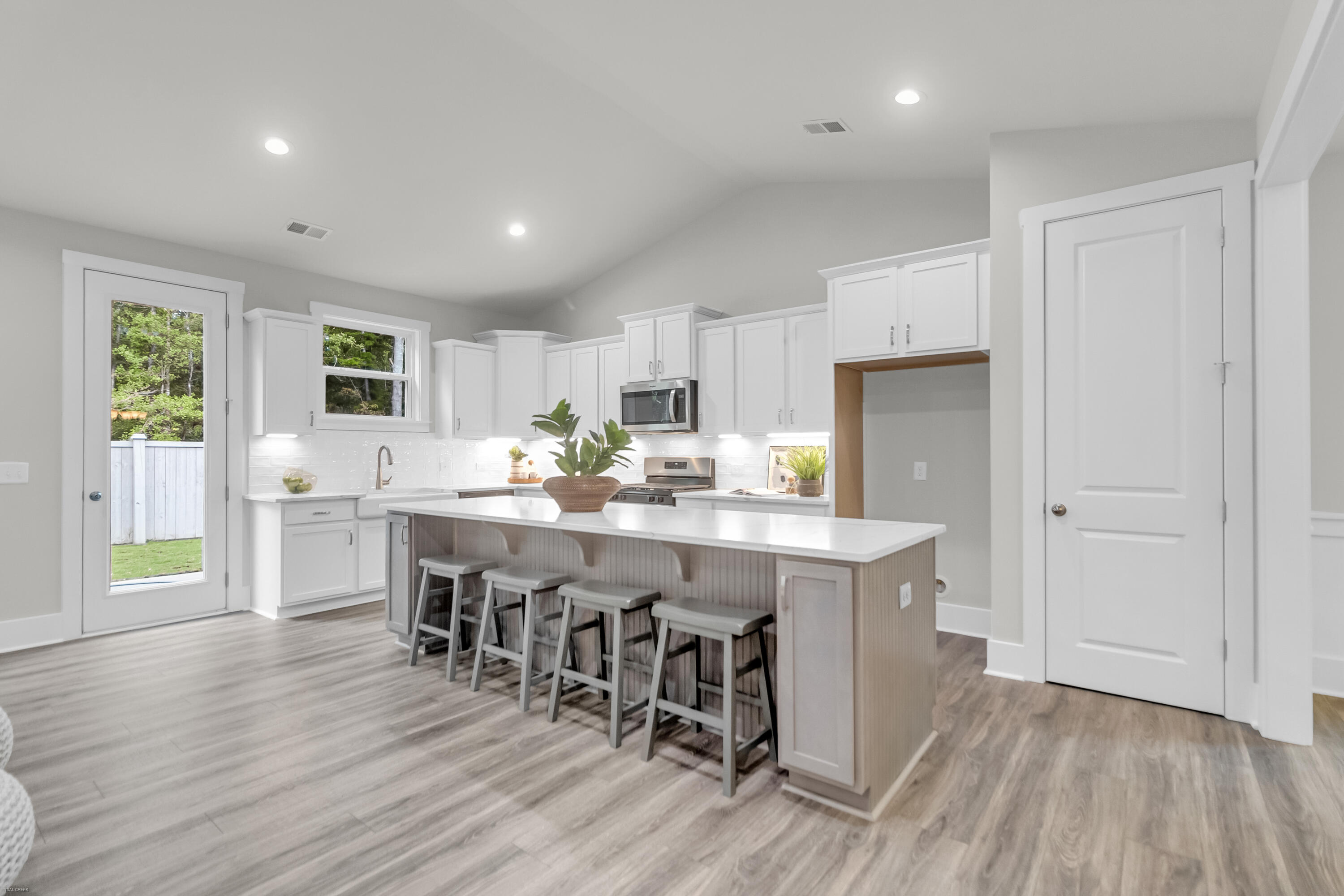 1019 Field Sparrow Drive, Unit CC3211 Ravenel, SC 29470 - Photo 13 of 31 HCM CC3-2-11 Declan P 1650 EPA1 EO (13)