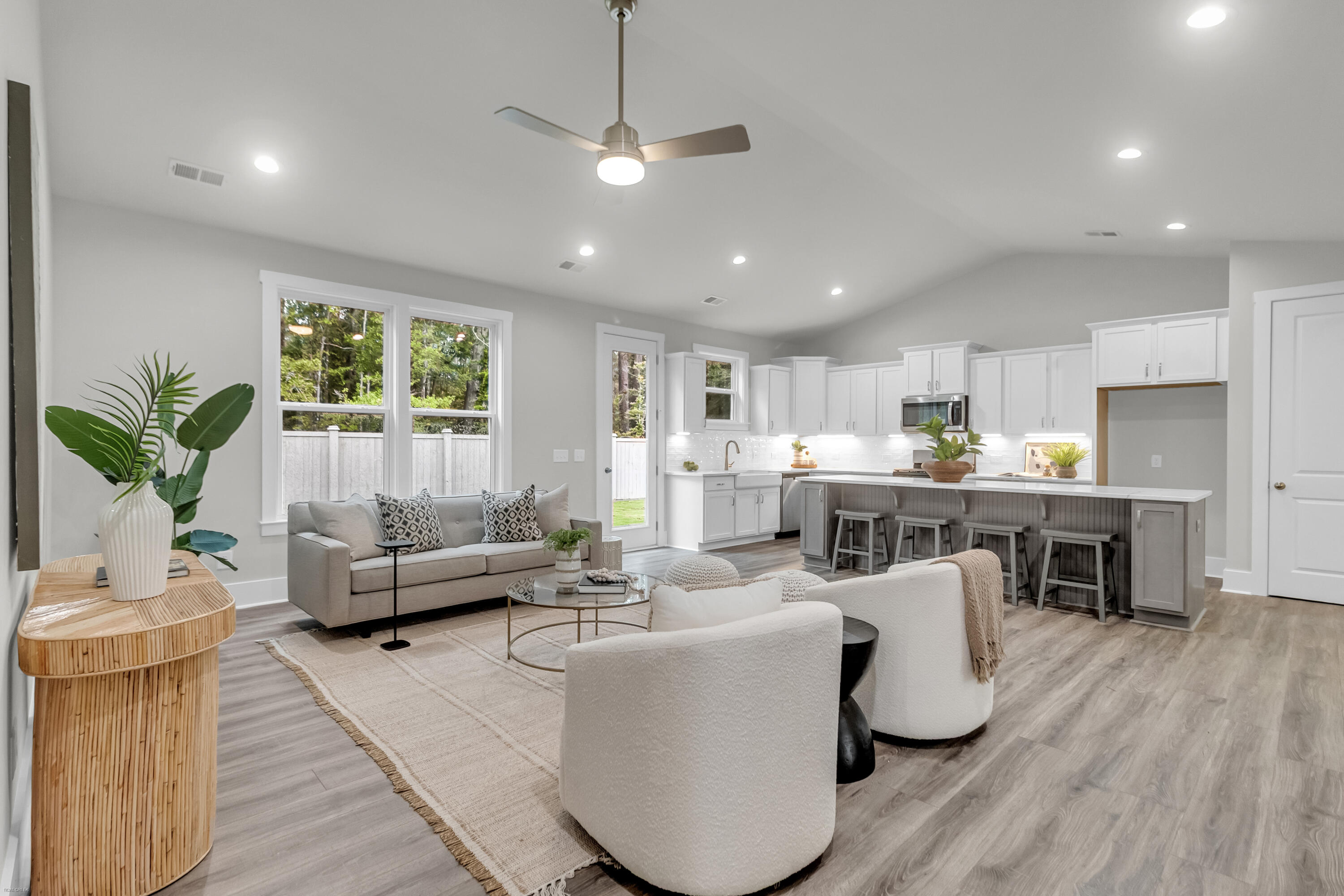 1019 Field Sparrow Drive, Unit CC3211 Ravenel, SC 29470 - Photo 14 of 31 HCM CC3-2-11 Declan P 1650 EPA1 EO (14)