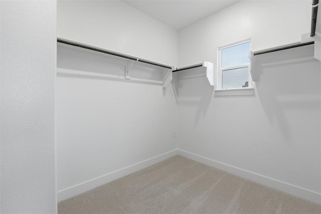 809 Vly Rdg Road Van Alstyne, TX 75495 - Photo 8 of 30 a view of an empty room