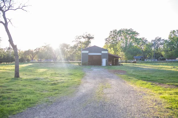 $599,900 | 22036 Oak Tree Lane, Palo Cedro, CA 96073