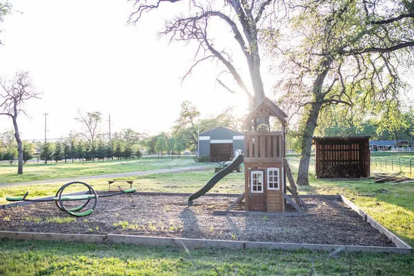 $599,900 | 22036 Oak Tree Lane, Palo Cedro, CA 96073