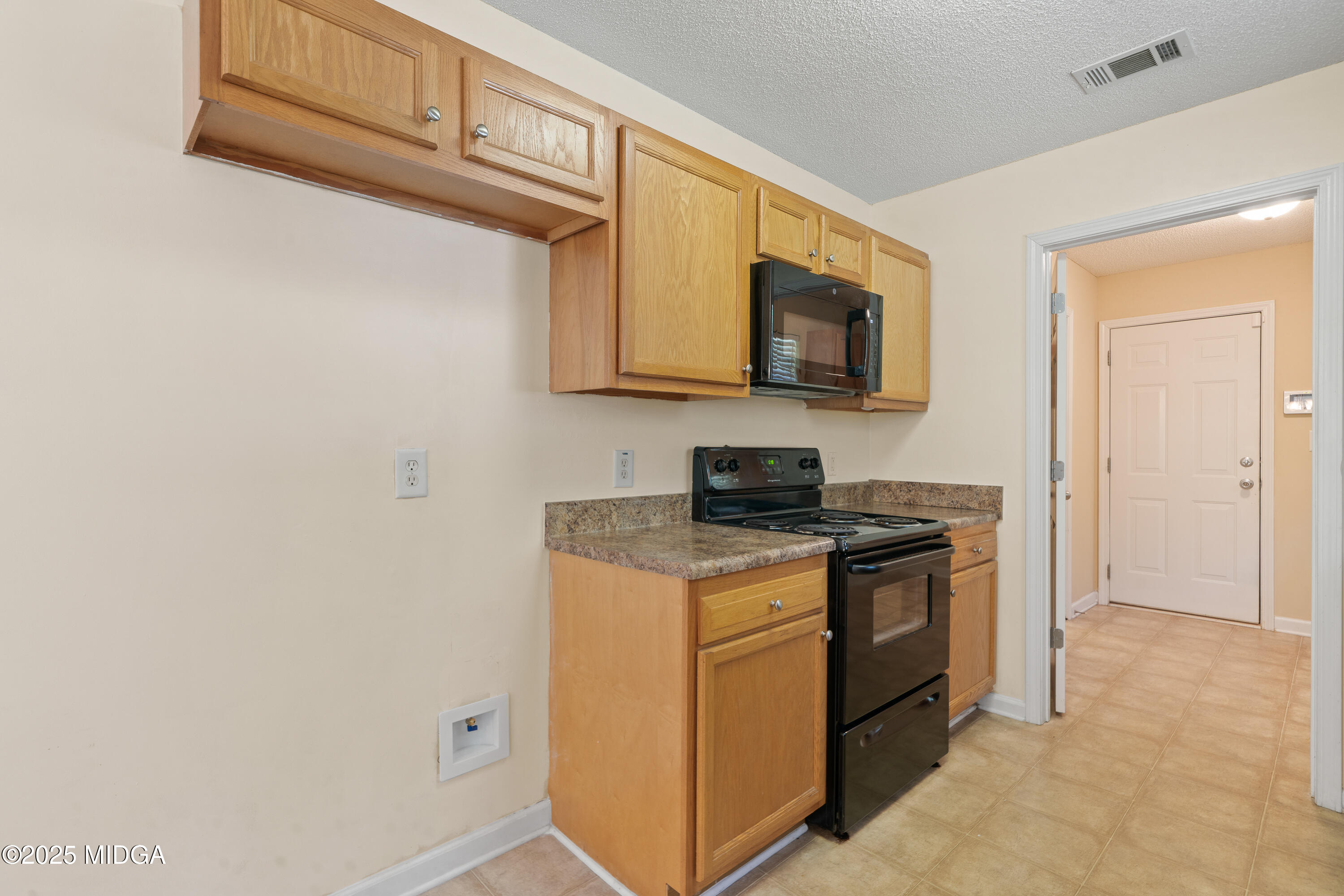112 Cedar Ridge Road Forsyth, GA 31029 - Photo 15 of 39 112 Cedar Ridge Dr-4677