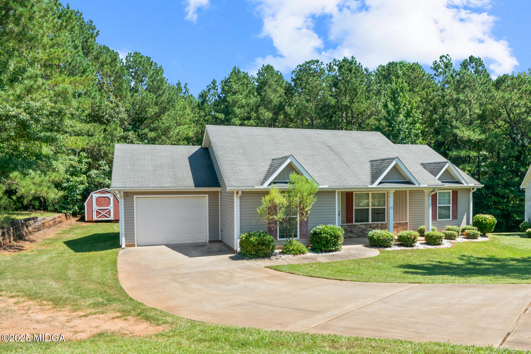 112 Cedar Ridge Road Forsyth, GA 31029 - Photo 2 of 39 112 Cedar Ridge Dr-4619