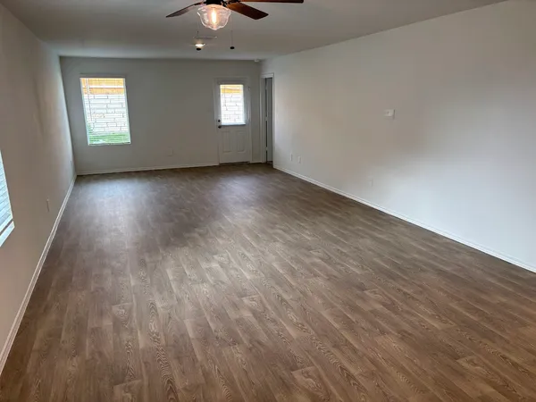 $1,945 | 189 Bull Lake Circle, Buda, TX 78610