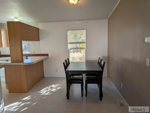 $195,000 | 79 South Railroad Avenue, Sugar City, ID 83448