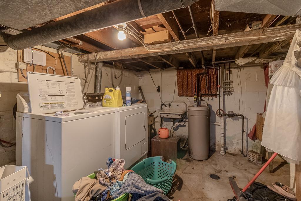 208 South Dugan Street Welcome, MN 56181 - Photo 15 of 23