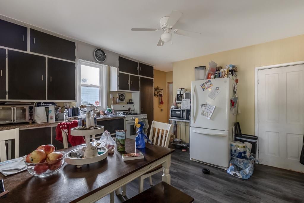 208 South Dugan Street Welcome, MN 56181 - Photo 5 of 23