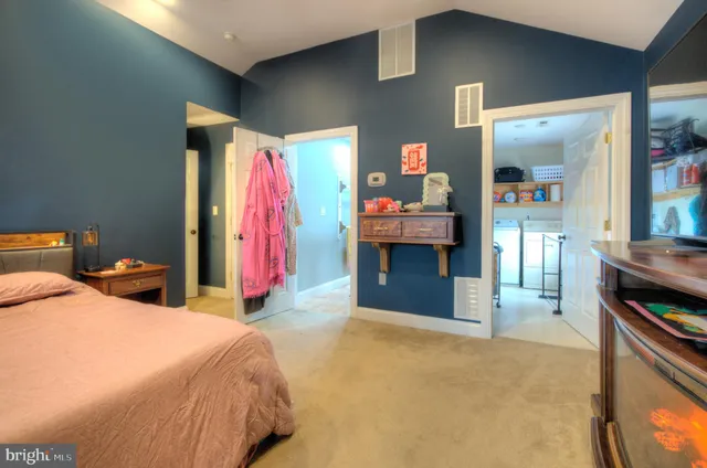 $549,900 | 10 Linden Road, Bordentown, NJ 08505