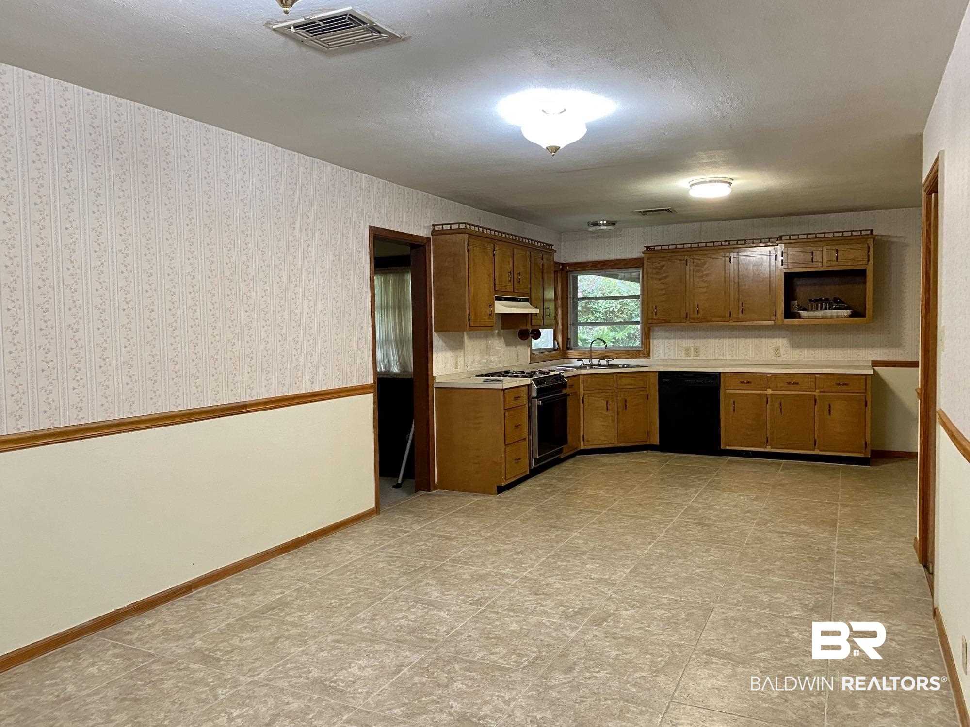 4305 Aldebaran Way Mobile, AL 36693 - Photo 5 of 13