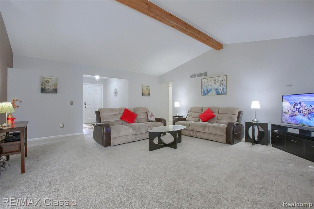 500 Kentucky Drive Rochester Hills, MI 48307 - Photo 5 of 30