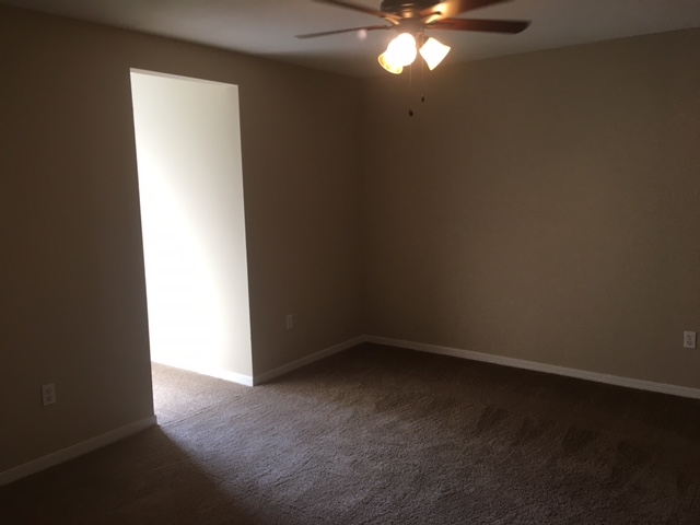 222 Maplewood Loop Daphne, AL 36526 - Photo 10 of 17